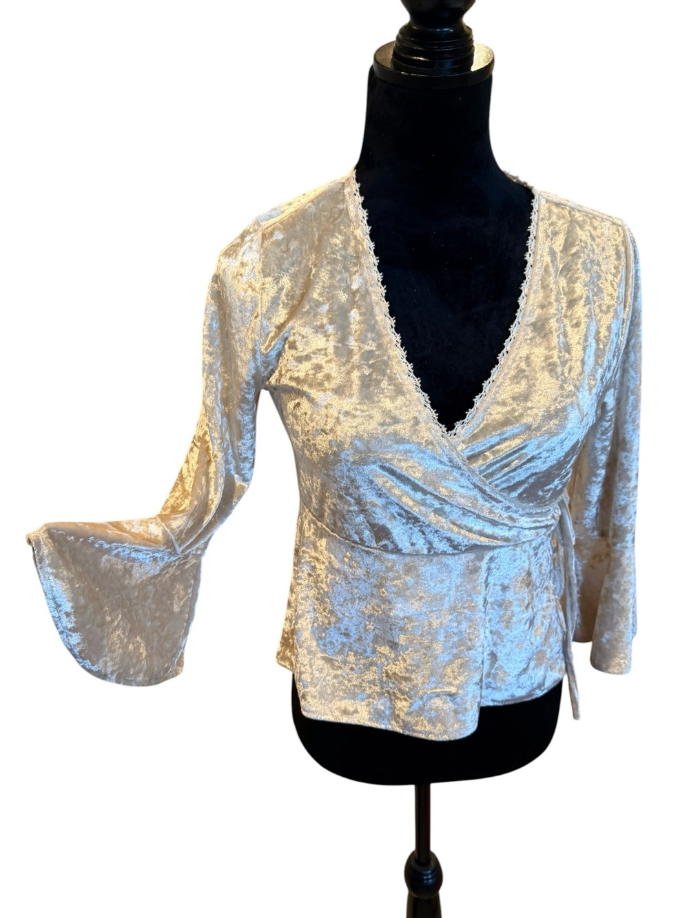 American Rag Champagne Ivory Cream Velvet Faux Wrap Blouse Size Medium